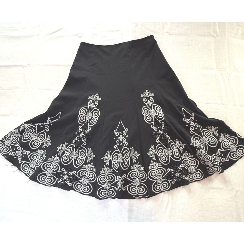 Allison Taylor Black Embroidered A-Line Skirt Womens Size 6 Flare Hem